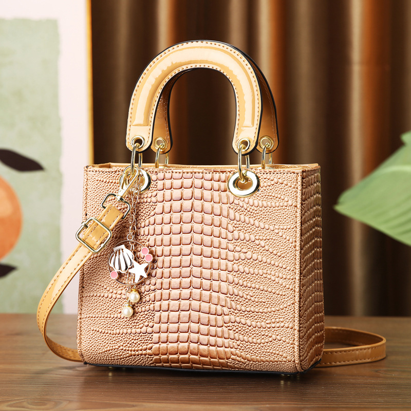 Luxury Bags Classy - Crocodile Pattern Texture Small Square Bag